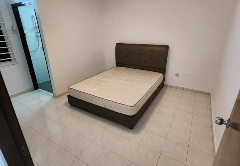 Seroja Apartment (Putra Perdana)