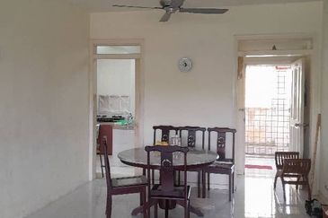 Duplex Apartment @ Pangsapuri  Permata  Cheras