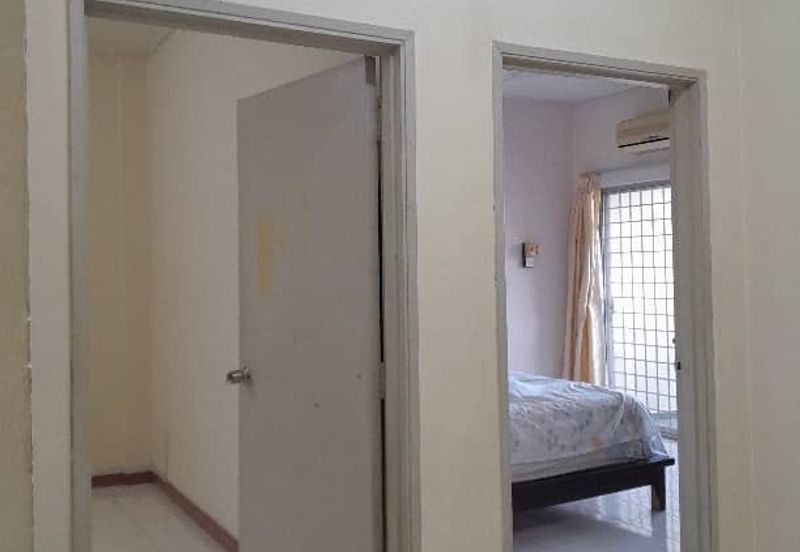 Duplex Apartment @ Pangsapuri  Permata  Cheras