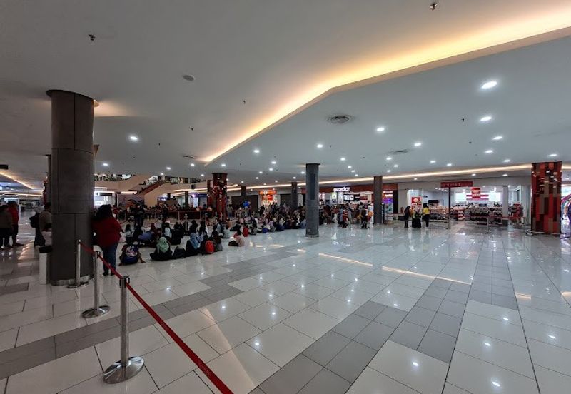 Affordable Retail Shop/ Office Lot for Rent