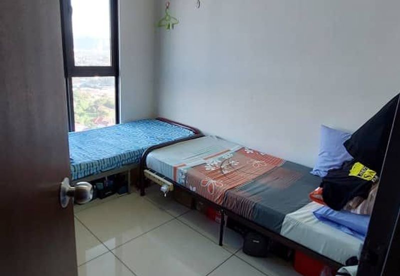 Service Apartment @ KL Traders Square Residences for SALE