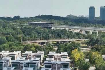 Oxford Tower @ Garden Plaza