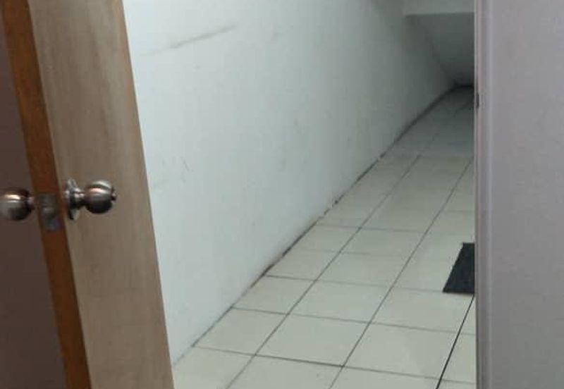 Office Lot for RENT @ Taman Kajang Mulia