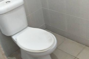 Office Lot for RENT @ Taman Kajang Mulia