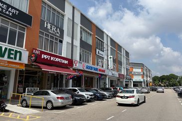 Crest @ Austin Emerald 1