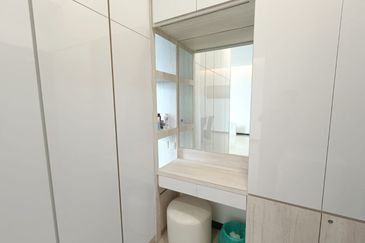 Bandar Baru Seri Alam