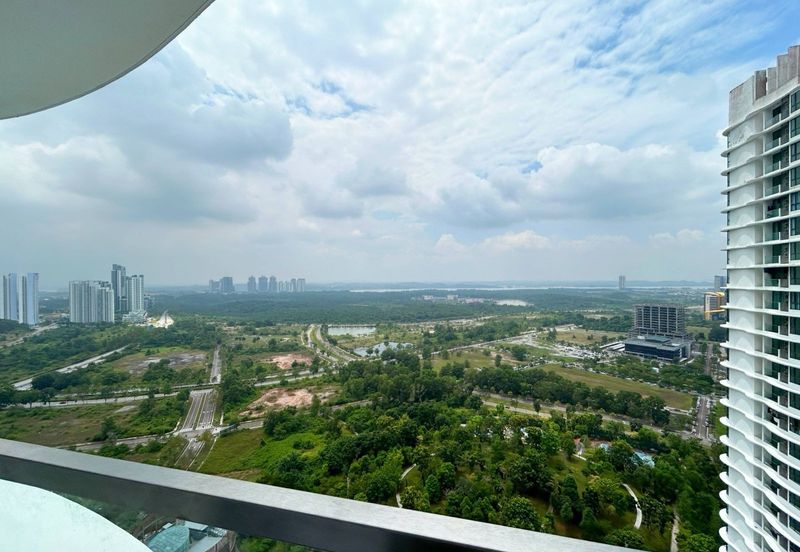 The M @ Medini Macrolink