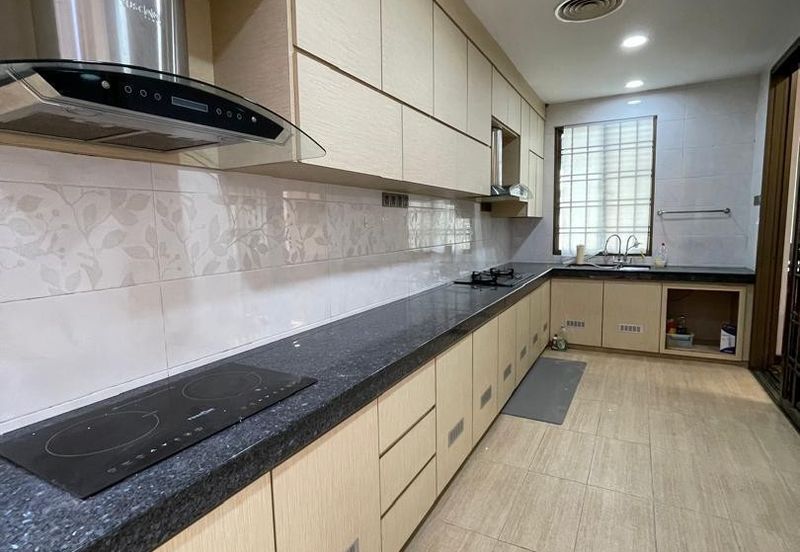 Taman Austin Heights