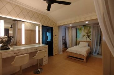 Taman Austin Perdana