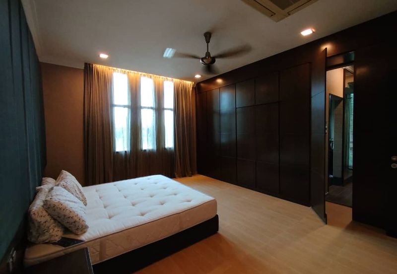 Taman Austin Perdana