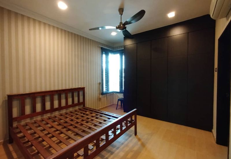 Taman Austin Perdana