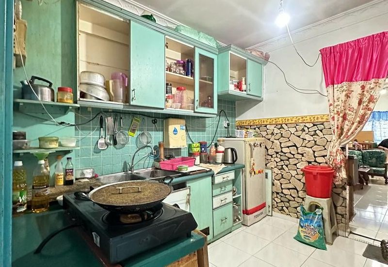 Flat Tasek 64, Bandar Baru Seri Alam