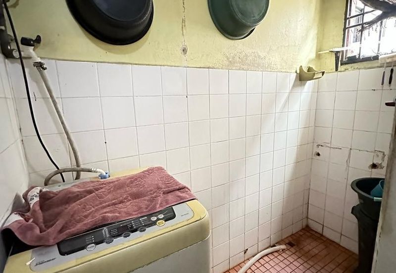 Flat Tasek 64, Bandar Baru Seri Alam