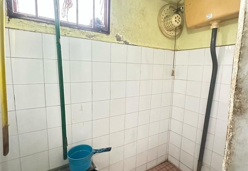 Flat Tasek 64, Bandar Baru Seri Alam