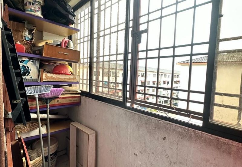 Flat Tasek 64, Bandar Baru Seri Alam