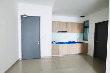 Meridin Bayvue Apartment