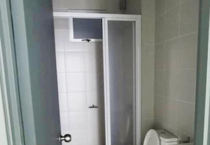 Meridin Bayvue Apartment