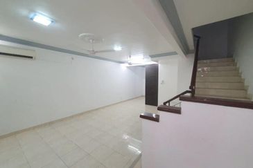 Taman Austin Perdana