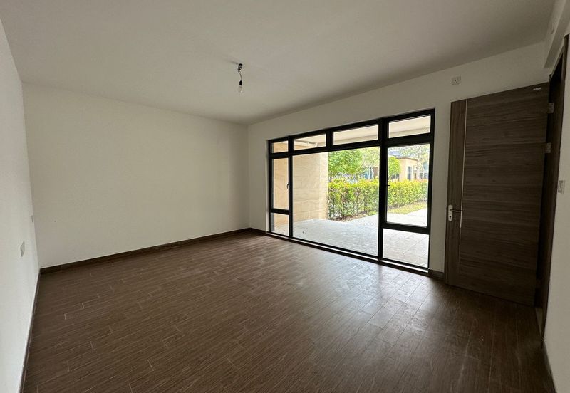 Forest City Golf Resort, Gelang Petah