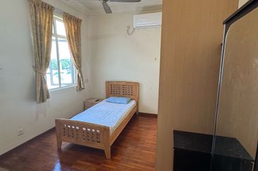 Pangsapuri Orchid View Luxury Apartment