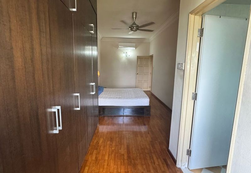 Pangsapuri Orchid View Luxury Apartment