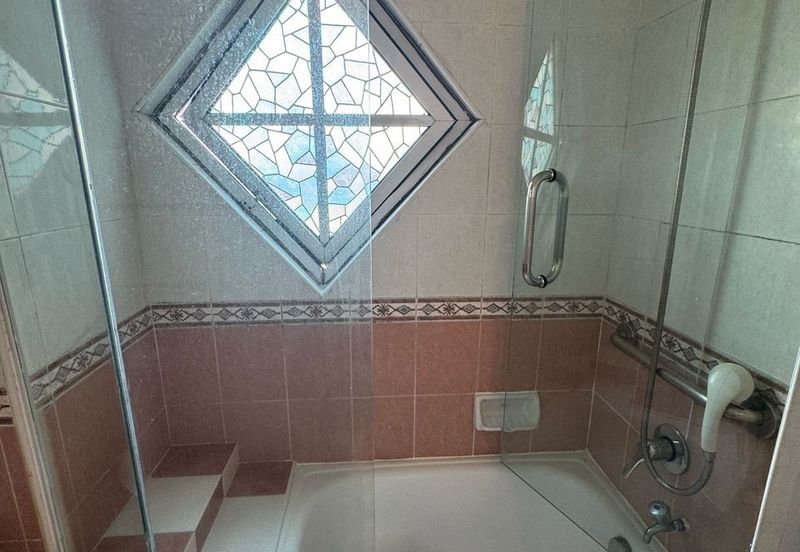 Pangsapuri Orchid View Luxury Apartment