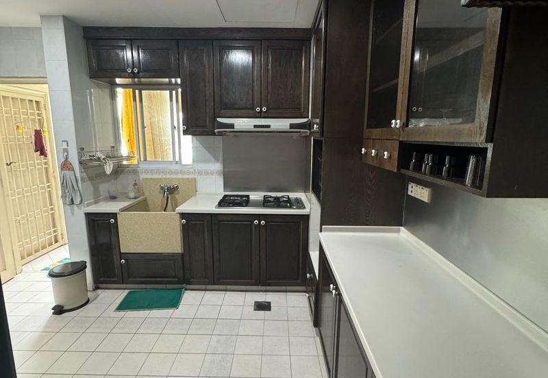 Pangsapuri Orchid View Luxury Apartment