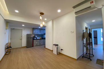 Midas Perling Apartment