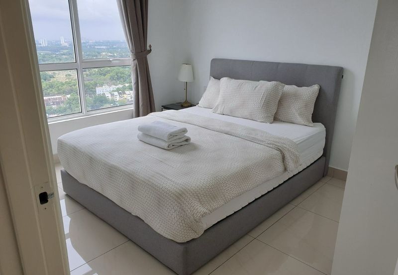 The Pinnacles (Pinnacle Tower)