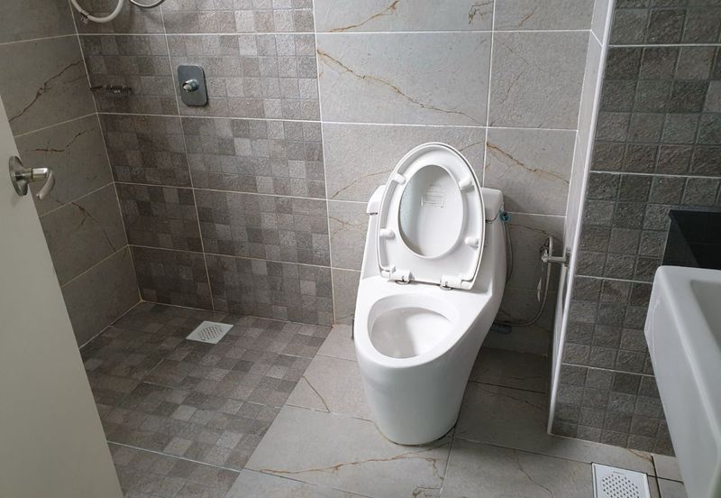 The Pinnacles (Pinnacle Tower)