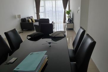 The Pinnacles (Pinnacle Tower)