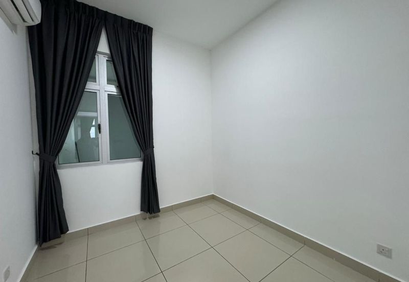 Meridin Bayvue Apartment