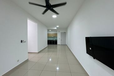 Meridin Bayvue Apartment