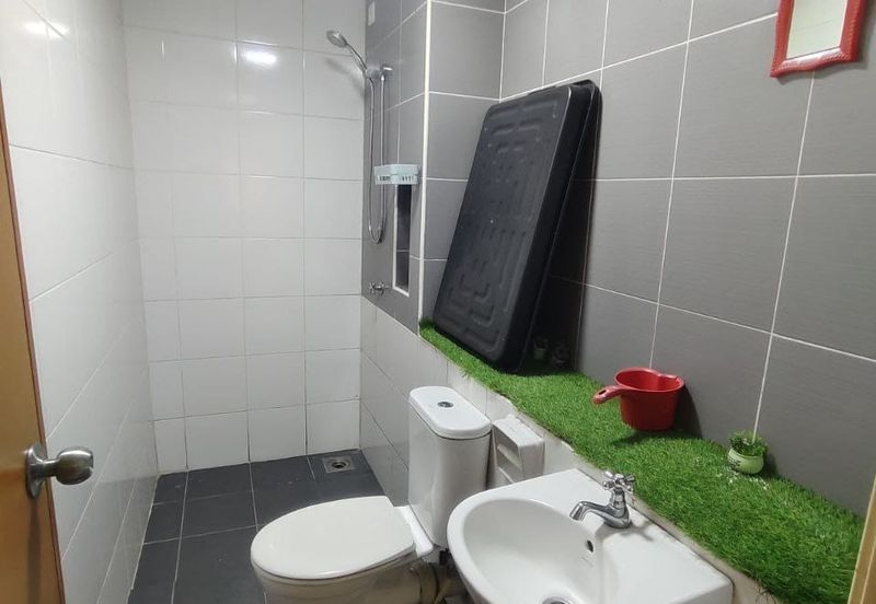 Sky Gardens Residences