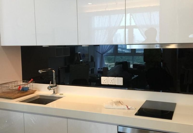 Pinetree, Puteri Harbour