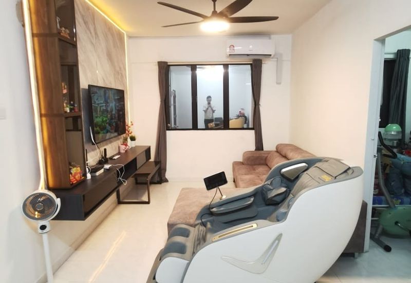 Akasia Flat (Rumah Pangsa Akasia)