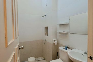 Taman Austin Heights