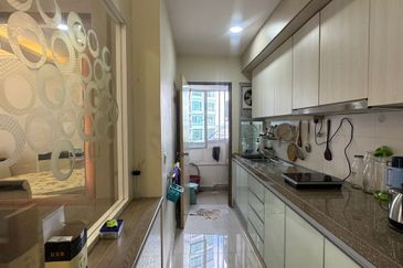 Dedaun Hijau (Greenfield Regency)