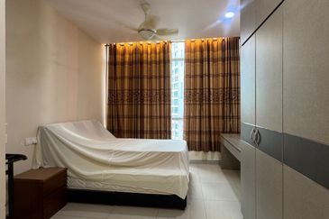 Dedaun Hijau (Greenfield Regency)