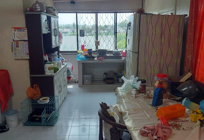 Flat Bandar Selesa Jaya