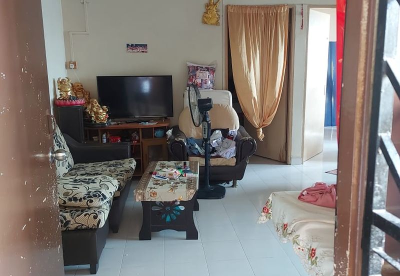Flat Bandar Selesa Jaya