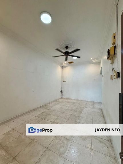 Taman Universiti,Jalan Kebudayaan,Rare Unit,Good Condition,Renovated Unit, Johor, Skudai