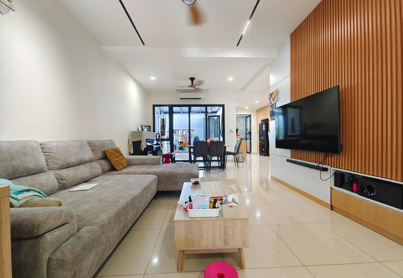 Sunway Citrine Lakehomes