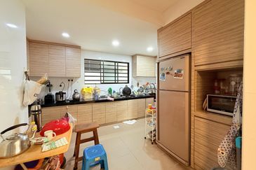 Taman Sutera Perling