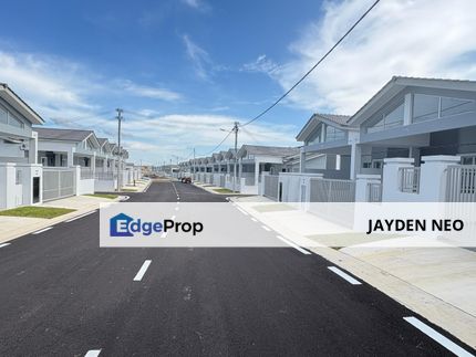 🔥 古来IOI Piccolo 2｜全新二手围篱保安特大单层排屋出租出售🔥, Johor, Kulai