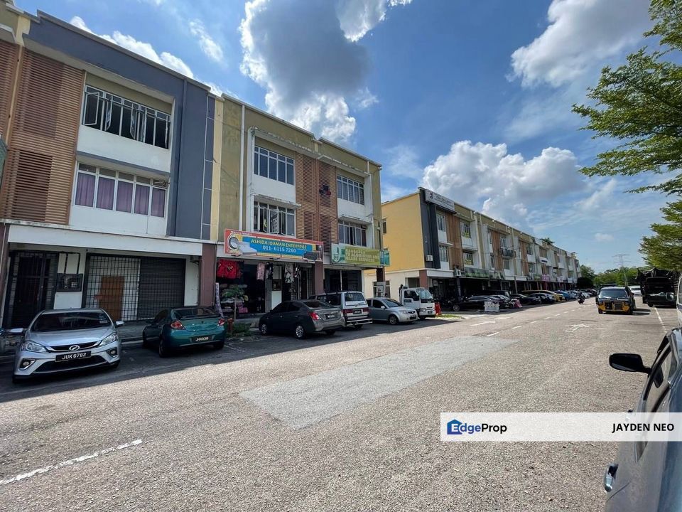 Sierra Perdana,Taman Rinting,Rare Unit,Good Condition,Facing mainroad , Johor, Masai