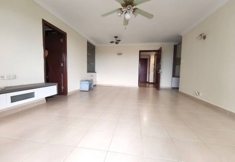 The Straits View, Bandar Baru Permas Jaya