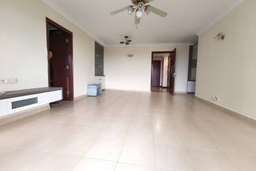 The Straits View, Bandar Baru Permas Jaya