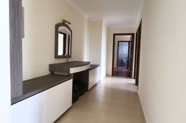 The Straits View, Bandar Baru Permas Jaya