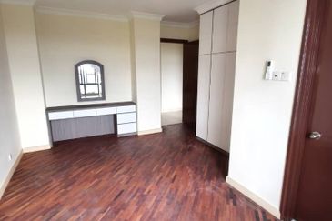 The Straits View, Bandar Baru Permas Jaya